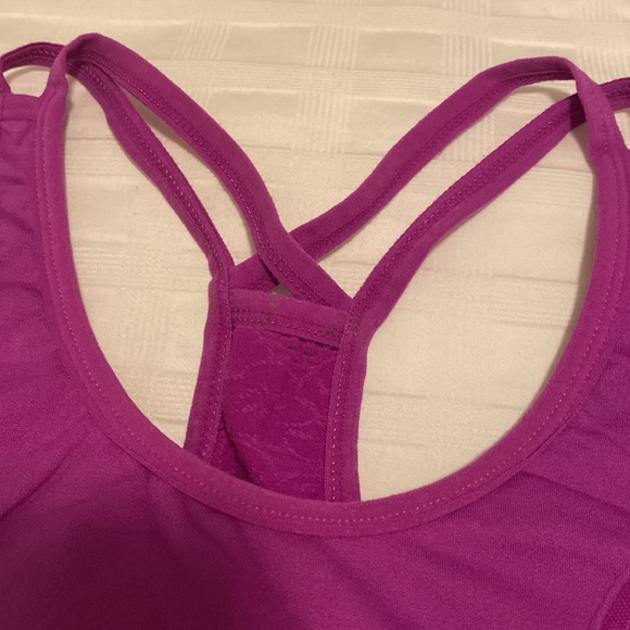 Workout Top - Picture 2 of 6